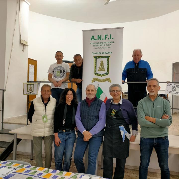 FIAMME GIALLE ANFI IN.... CUCINA.