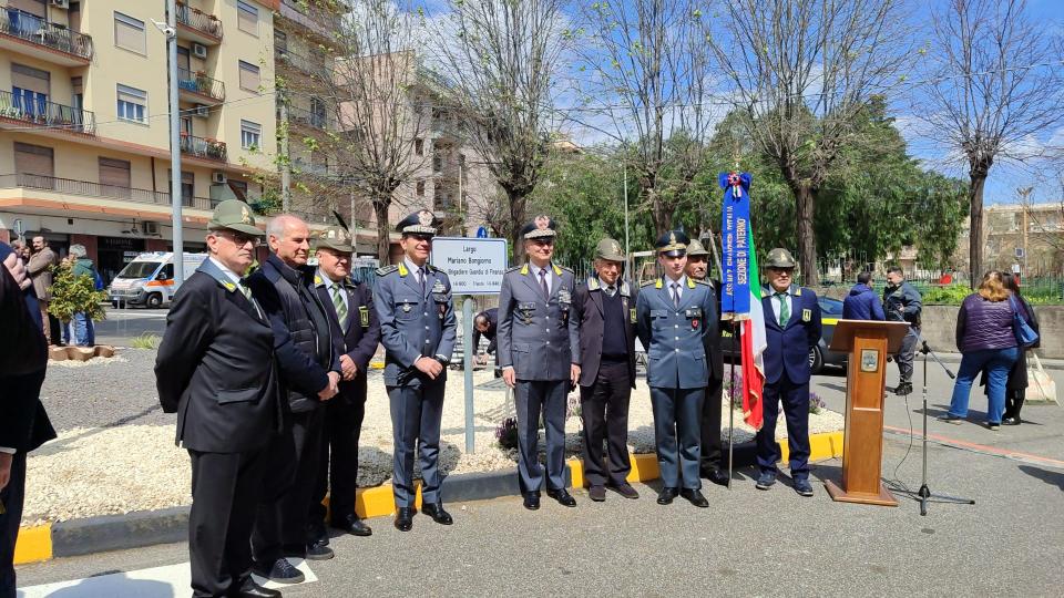 Giarre Onora il Sotto Brigadiere Mariano Bongiorno con intitolazione di un Largo