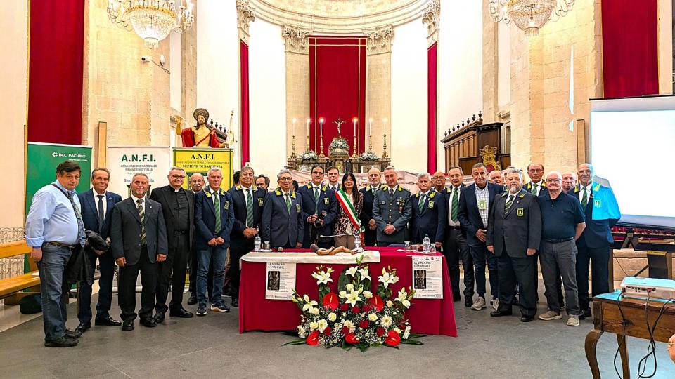 SEZIONE ANFI AVOLA - ESPOSIZIONE
