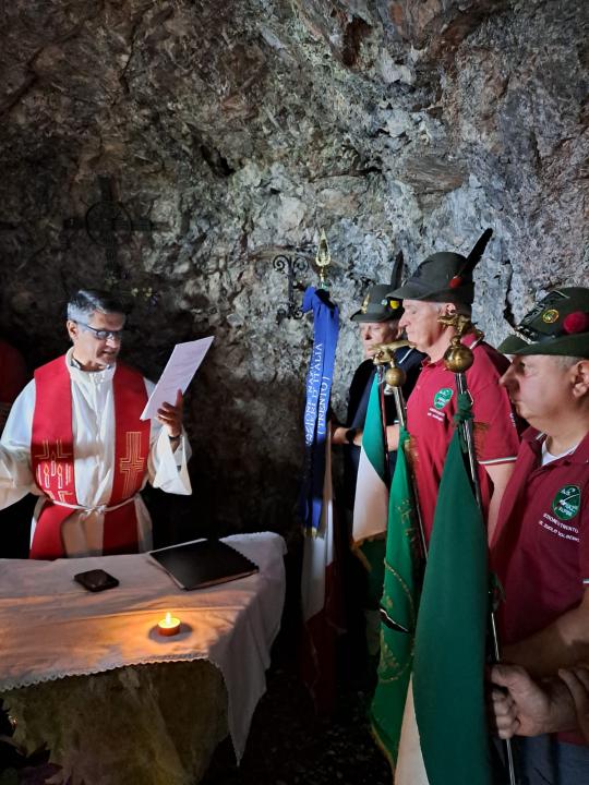 Commemorazione dei caduti di tutte le guerre presso la chiesetta della 'PACE'